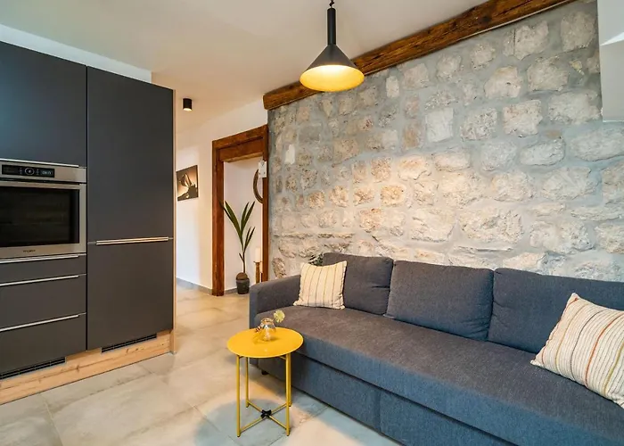 Stone Oasis Vito Appartement *