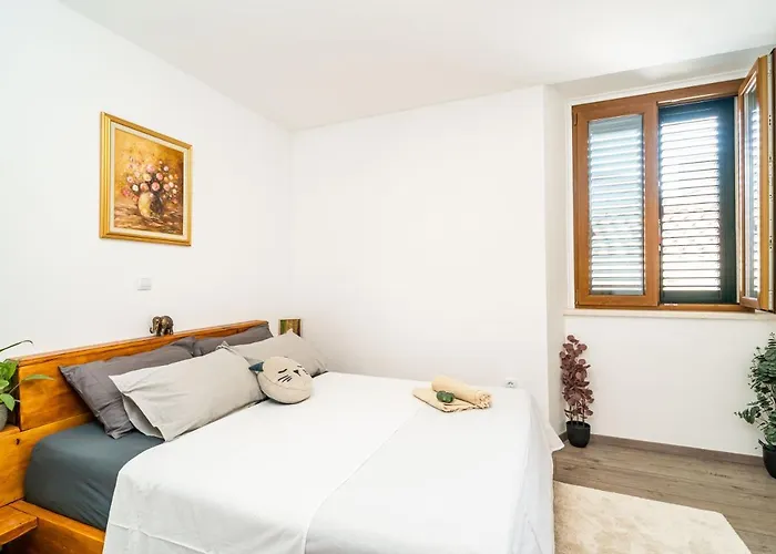 Stone Oasis Vito 아파트 *