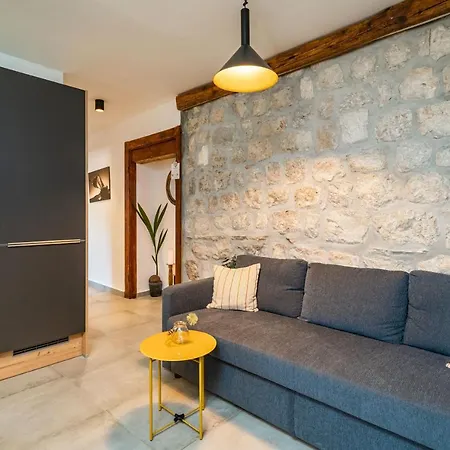 Stone Oasis Vito דירה *